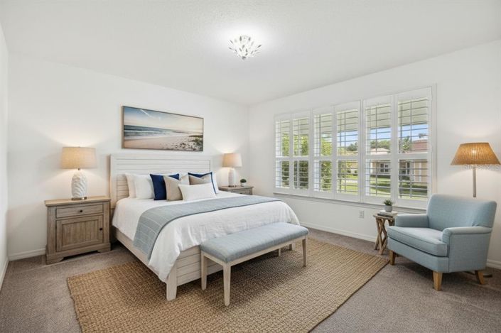 Image No.12-2 Bed House for sale