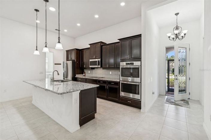 Image No.7-2 Bed House for sale