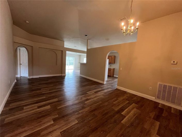 Image No.17-Maison de 4 chambres à vendre à Saint John