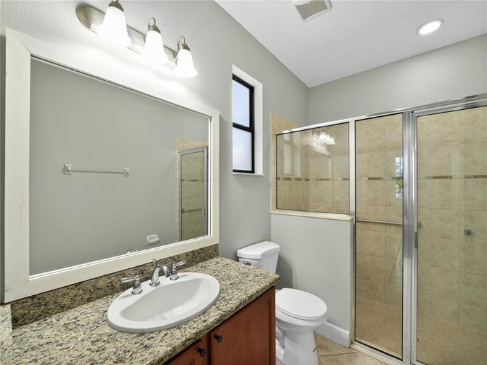 Image No.12-2 Bed House for sale