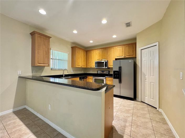 Image No.11-Appartement de 3 chambres à vendre à Saint John