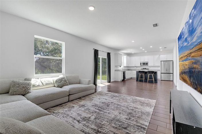 Image No.3-Maison de 5 chambres à vendre à Saint John