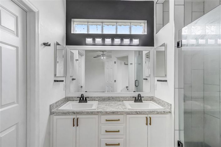 Image No.31-3 Bed House for sale