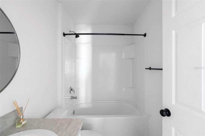 Image No.33-2 Bed House for sale