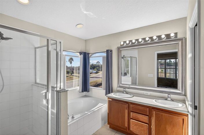 Image No.31-5 Bed House for sale