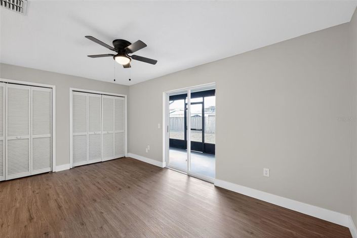 Image No.14-3 Bed House for sale