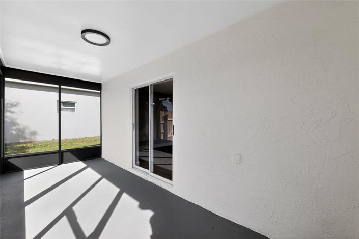 Image No.24-3 Bed House for sale