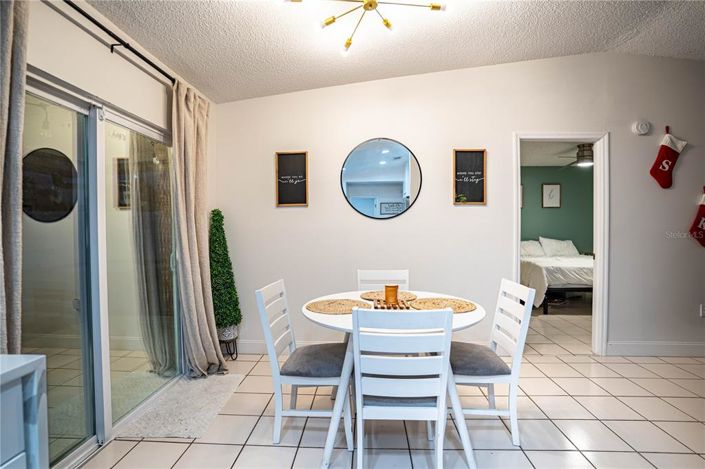 Image No.8-2 Bed House for sale