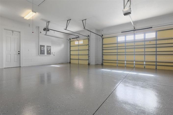 Image No.20-5 Bed House for sale