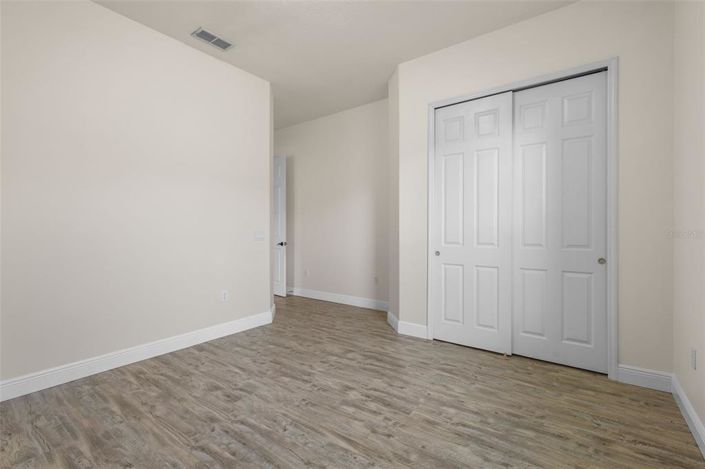 Image No.25-5 Bed House for sale