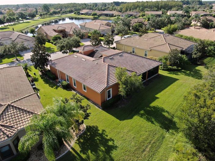 Image No.30-5 Bed House for sale