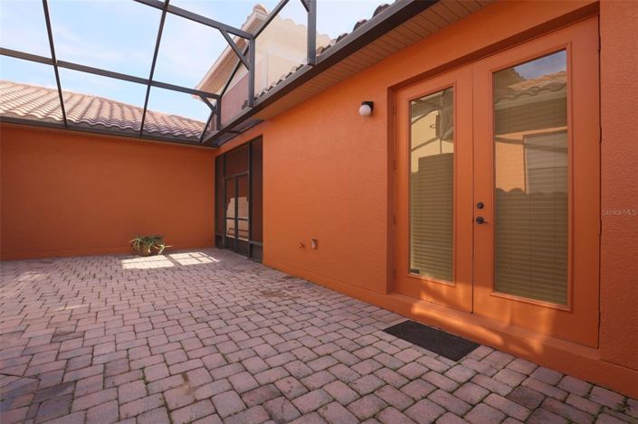 Image No.5-5 Bed House for sale