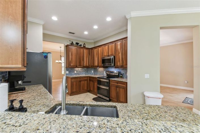 Image No.18-2 Bed House for sale