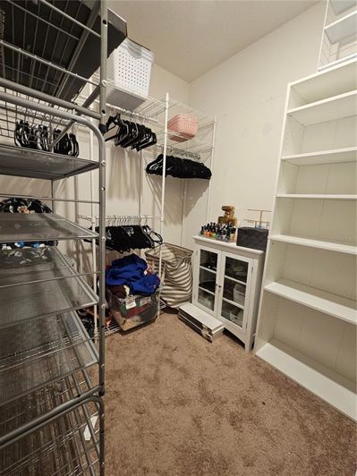 Image No.10-3 Bed House for sale