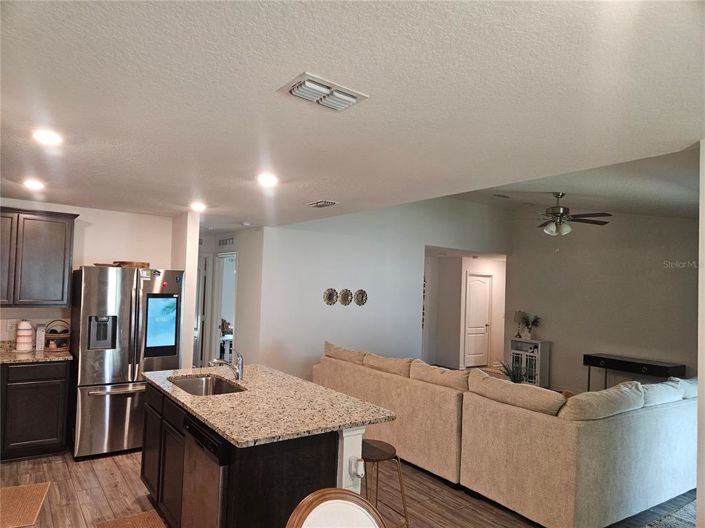 Image No.8-3 Bed House for sale