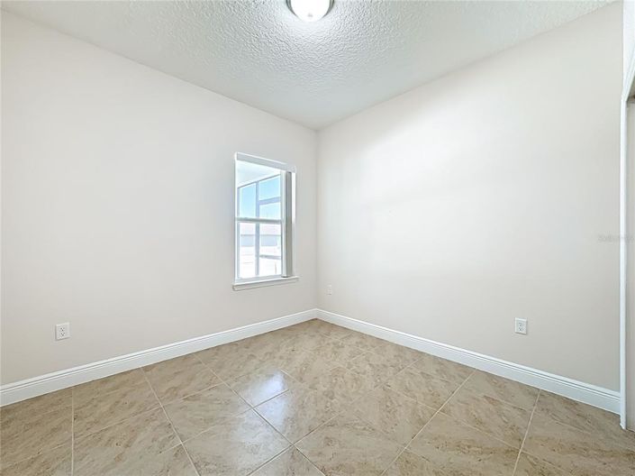 Image No.16-3 Bed House for sale