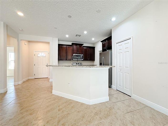 Image No.2-3 Bed House for sale