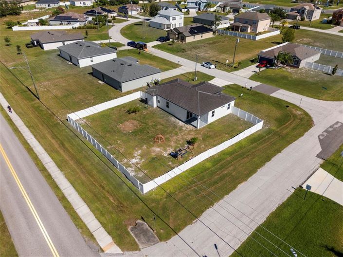 Image No.2-3 Bed House for sale