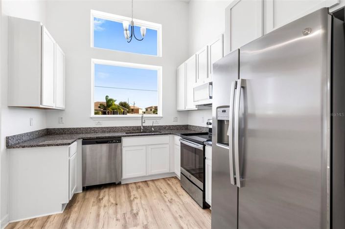 Image No.7-3 Bed House for sale