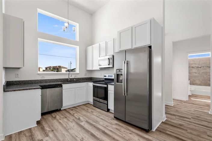 Image No.9-3 Bed House for sale