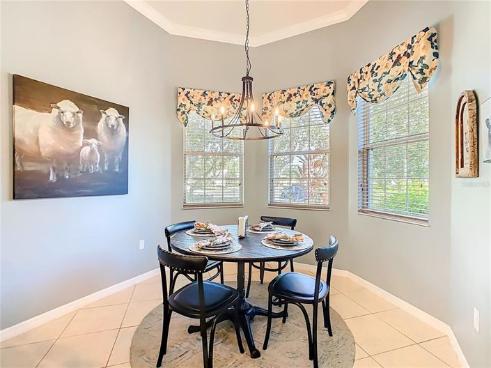 Image No.18-3 Bed House for sale