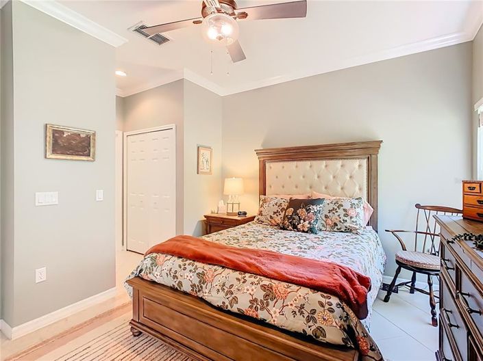 Image No.30-3 Bed House for sale