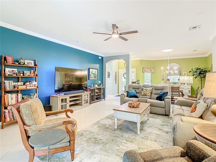 Image No.7-3 Bed House for sale