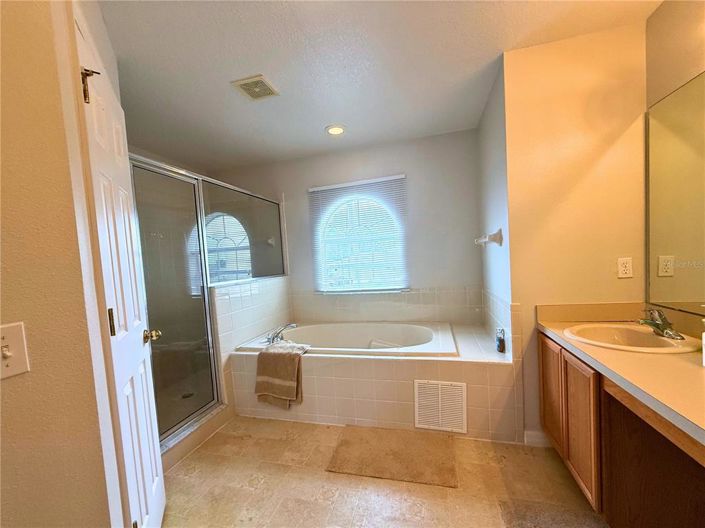 Image No.22-Maison de 4 chambres à vendre à Saint John