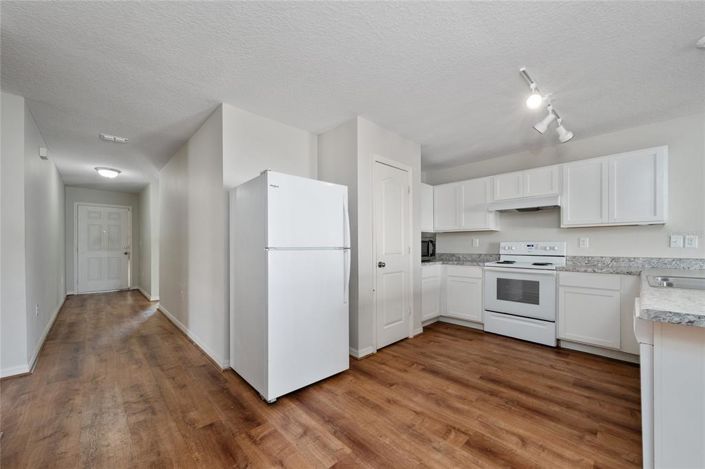 Image No.3-Maison de 4 chambres à vendre à Saint John