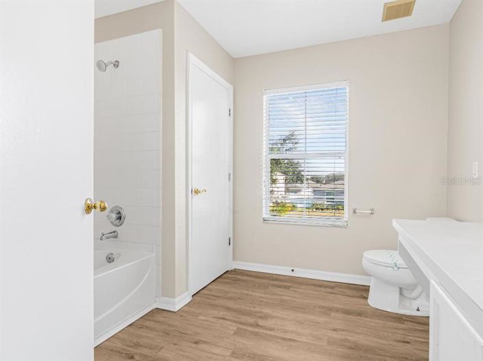 Image No.17-3 Bed House for sale