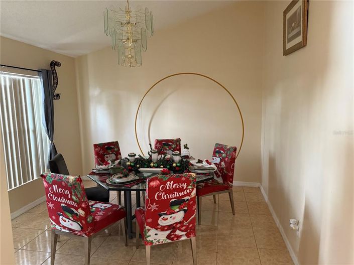 Image No.5-3 Bed House for sale