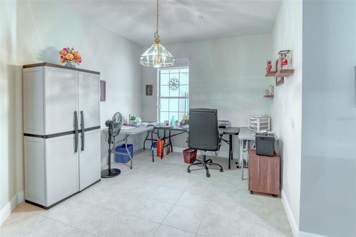 Image No.16-3 Bed House for sale