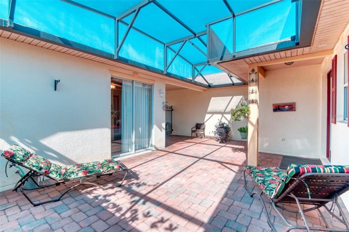 Image No.19-3 Bed House for sale