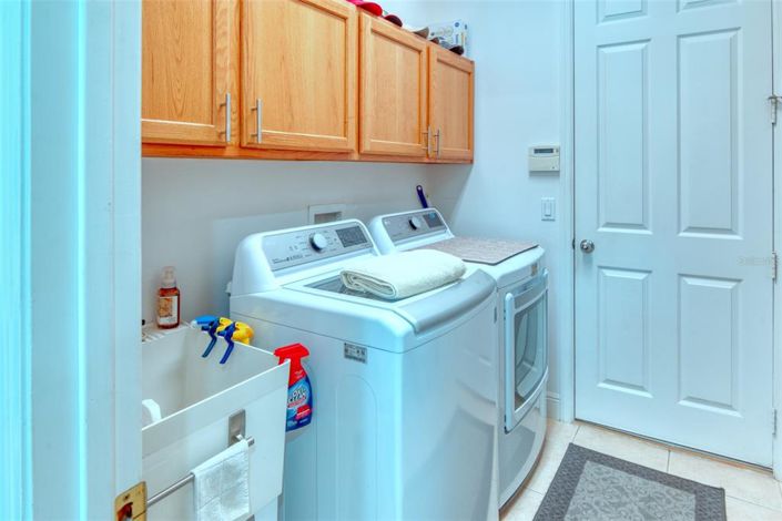 Image No.33-3 Bed House for sale