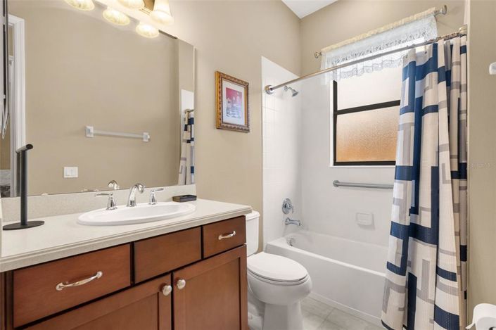 Image No.20-2 Bed House for sale