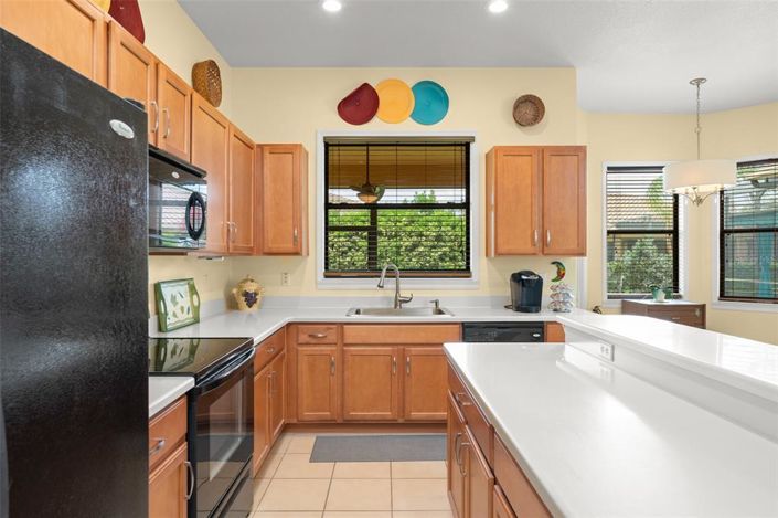 Image No.11-2 Bed House for sale