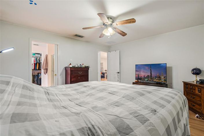 Image No.22-2 Bed House for sale