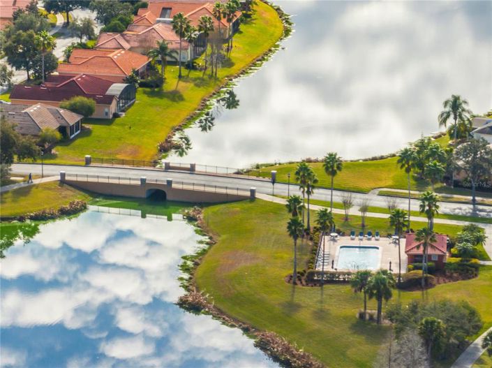 Image No.51-2 Bed House for sale