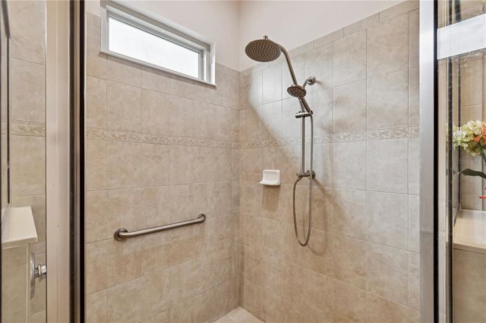 Image No.32-3 Bed House for sale