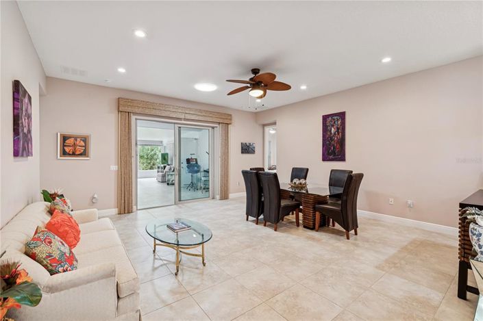 Image No.6-3 Bed House for sale