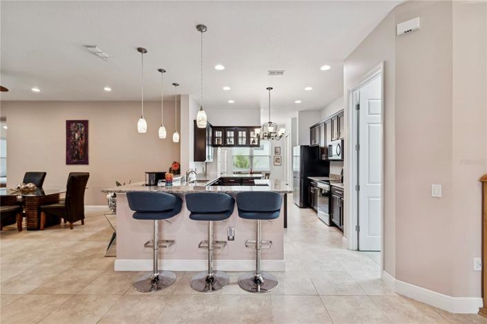 Image No.9-3 Bed House for sale