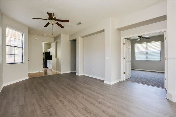 Image No.4-2 Bed House for sale