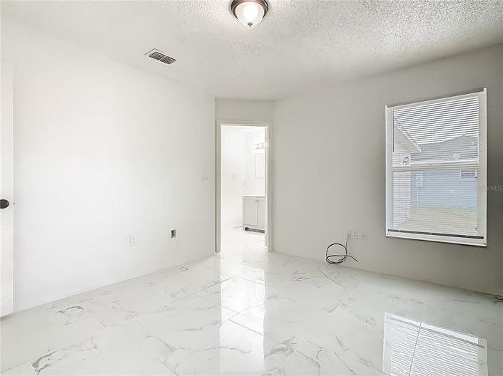 Image No.17-Maison de 4 chambres à vendre à Saint John