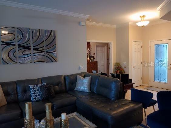 Image No.5-2 Bed House for sale