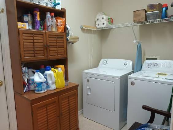 Image No.6-2 Bed House for sale