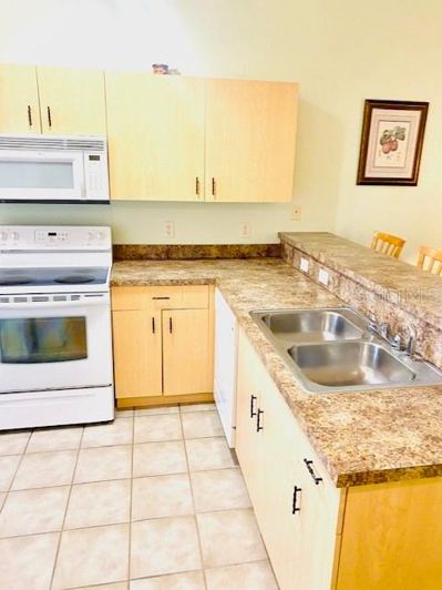 Image No.9-2 Bed Apartment for sale