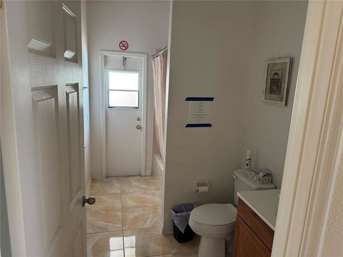 Image No.15-3 Bed House for sale