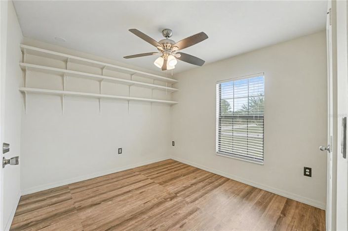 Image No.10-5 Bed House for sale