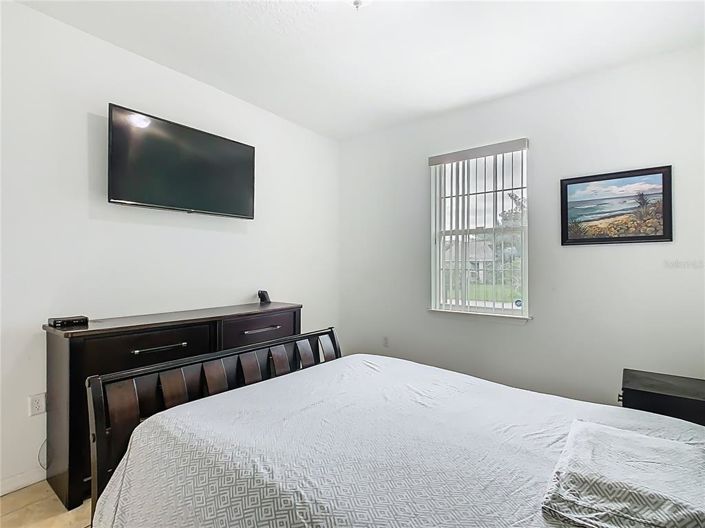 Image No.12-3 Bed House for sale