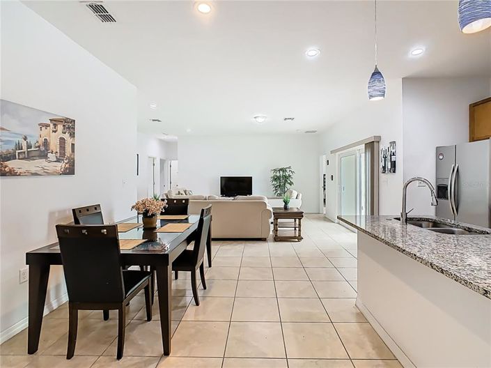 Image No.8-3 Bed House for sale